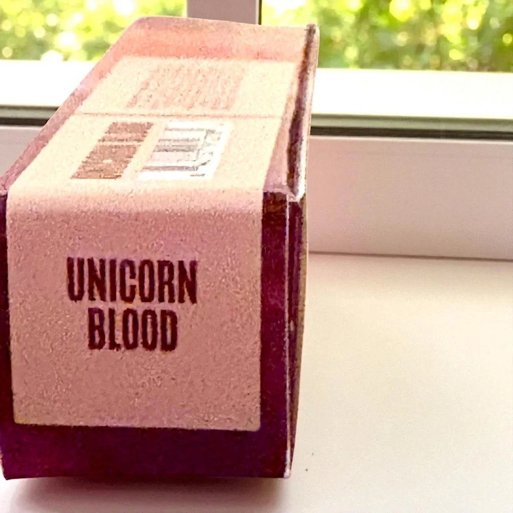 💎 JEFFREE STAR COSMETICS Liquid Star Shadow in Unicorn Blood New In Box